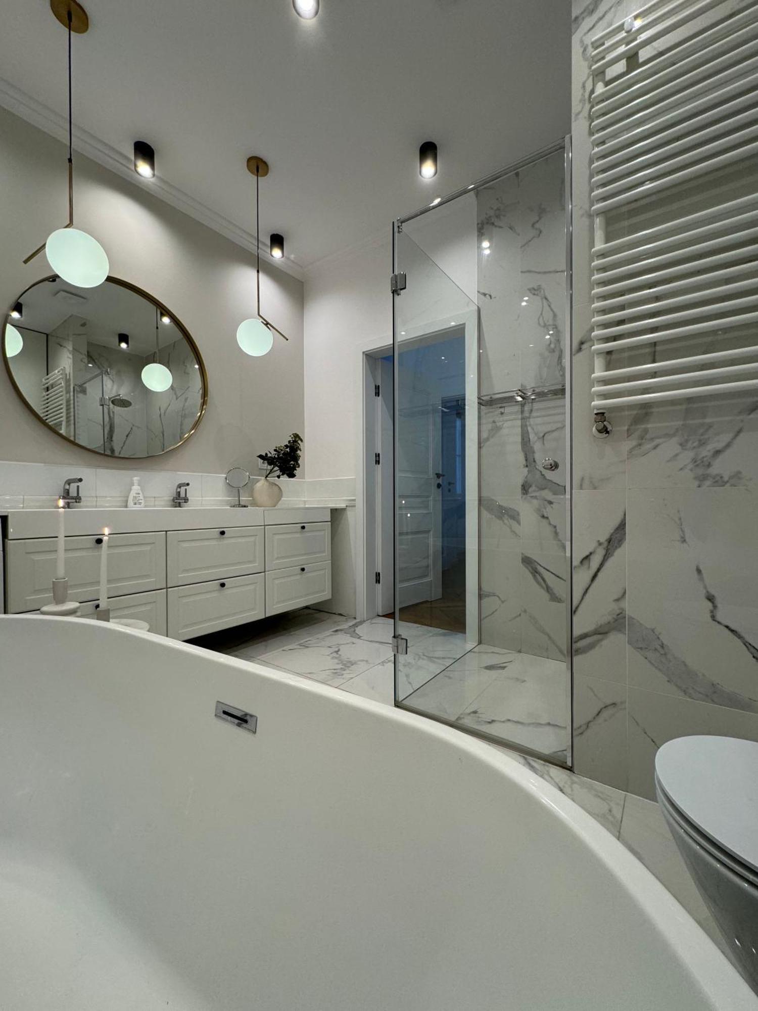 Wilson Apartment *